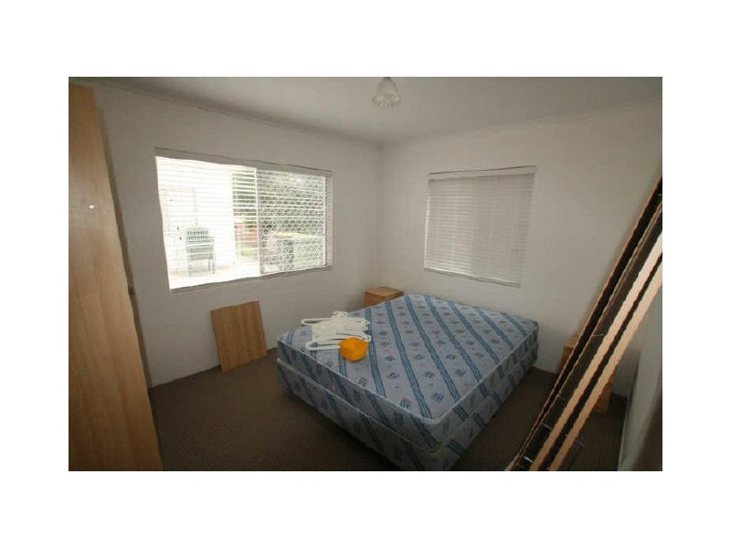 3/11 Centaur Street, Redcliffe QLD 4020