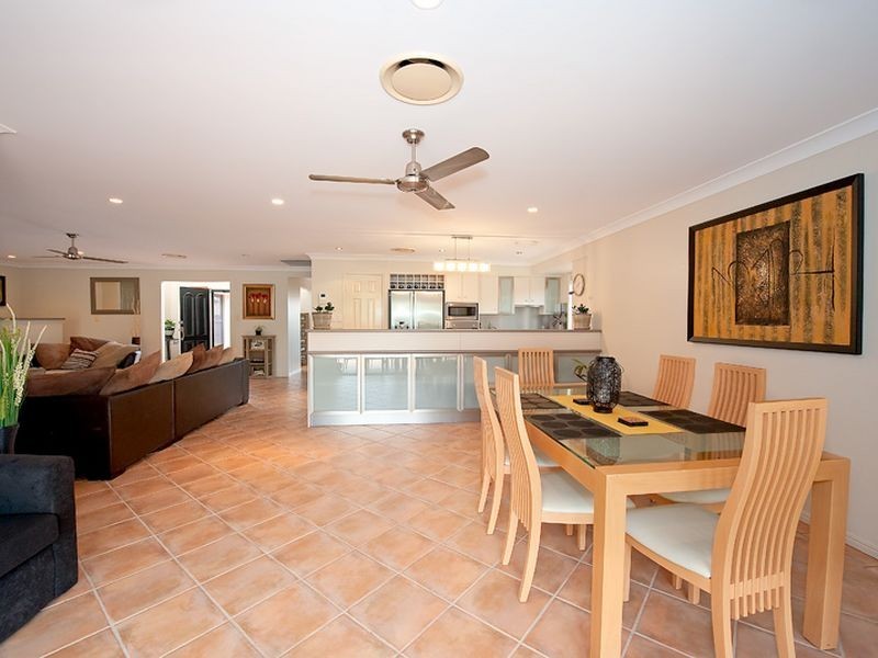 17 Fernan Court, Murrumba Downs QLD 4503