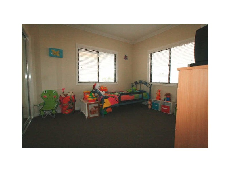 Rothwell QLD 4022