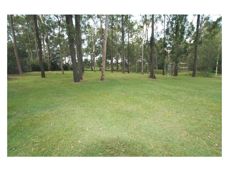 55 Torrens Road, Petrie QLD 4502