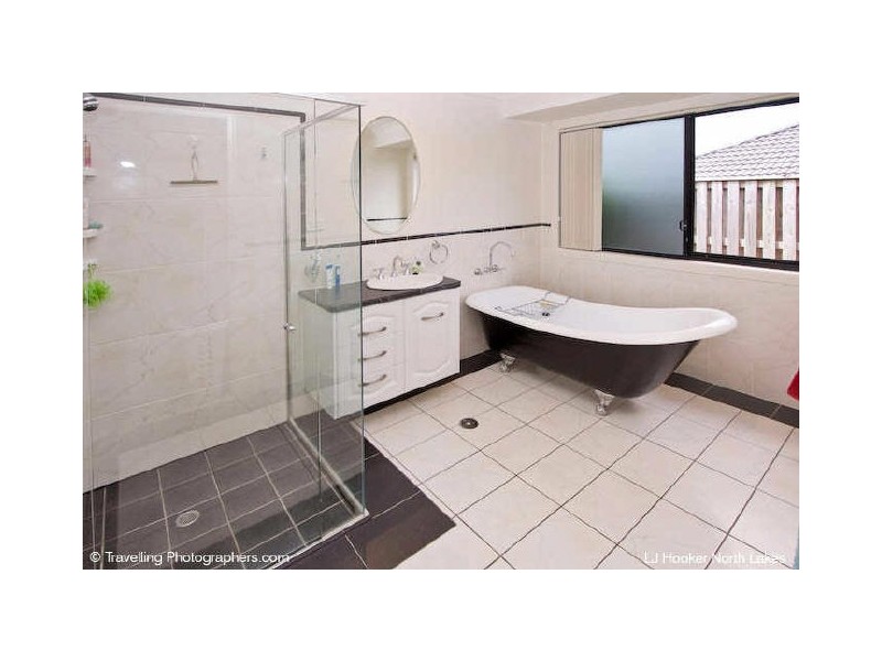 North Lakes QLD 4509