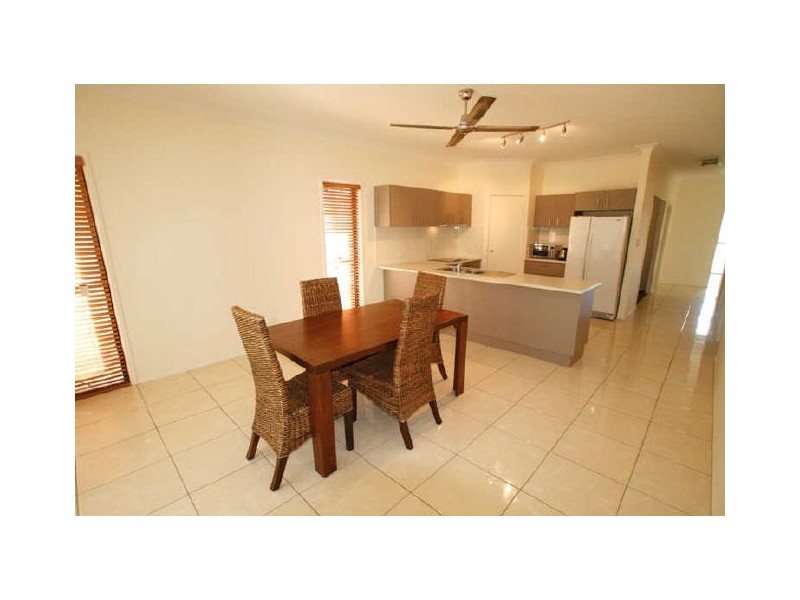 North Lakes QLD 4509