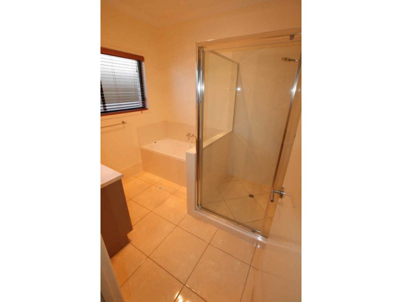 North Lakes QLD 4509