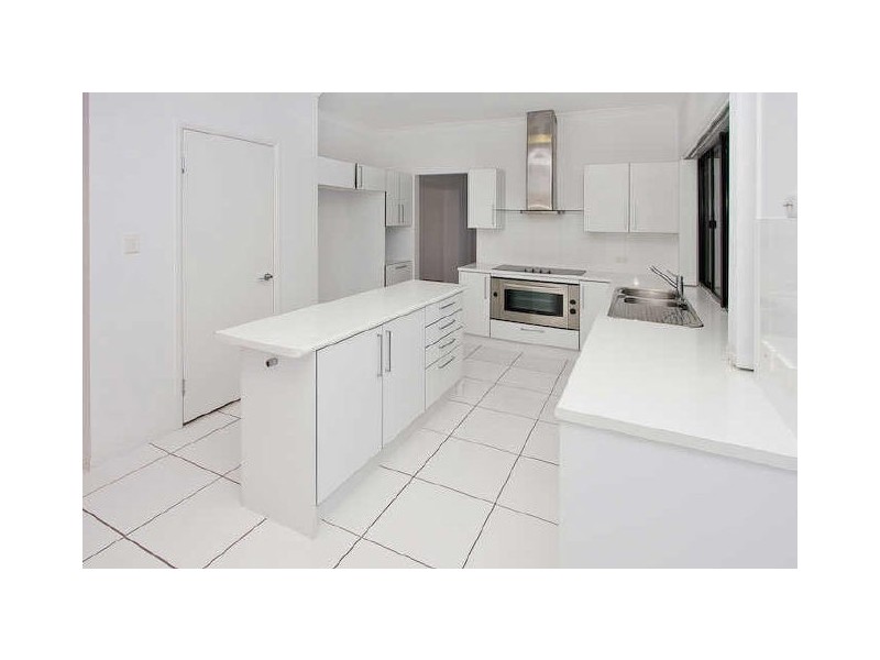 North Lakes QLD 4509