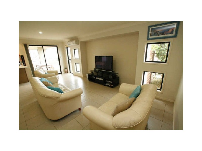 Kallangur QLD 4503
