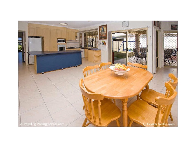 North Lakes QLD 4509