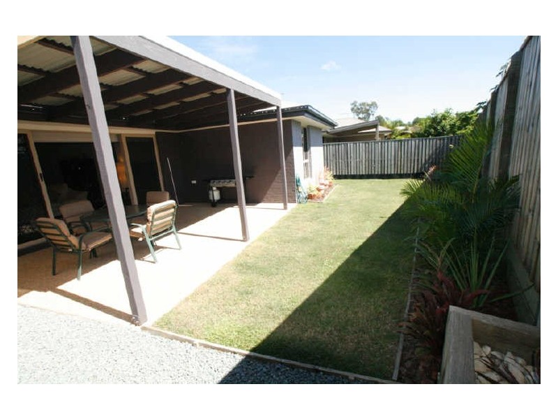 11 Park Grove Court, Kallangur QLD 4503