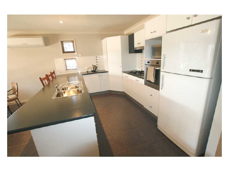11 Park Grove Court, Kallangur QLD 4503