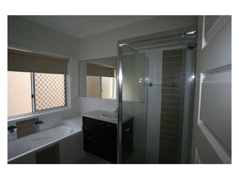 North Lakes QLD 4509