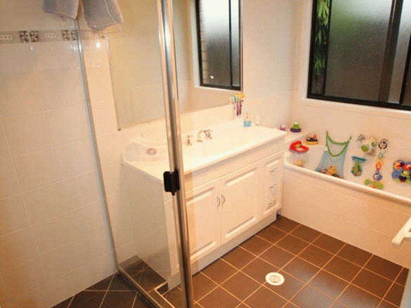 Kallangur QLD 4503