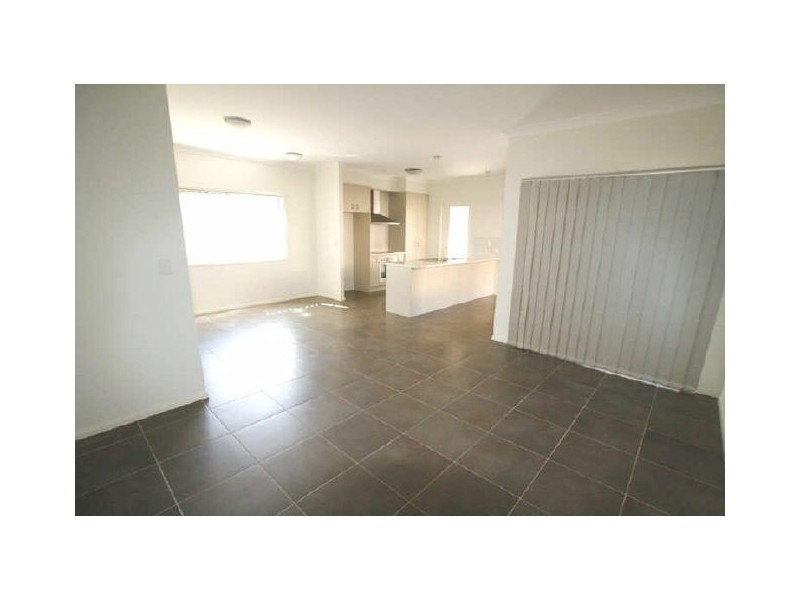 North Lakes QLD 4509