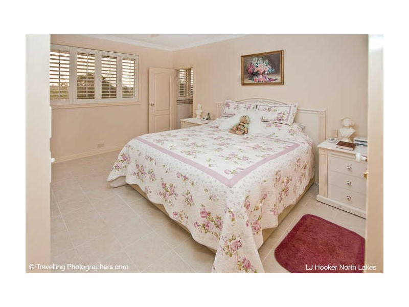 24 Bridgeport Drive, North Lakes QLD 4509