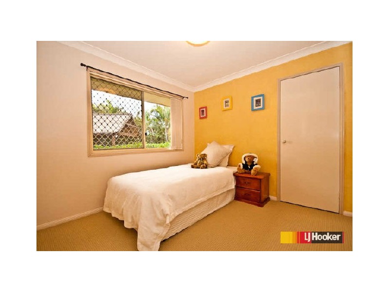 5 Theten Court, Kallangur QLD 4503