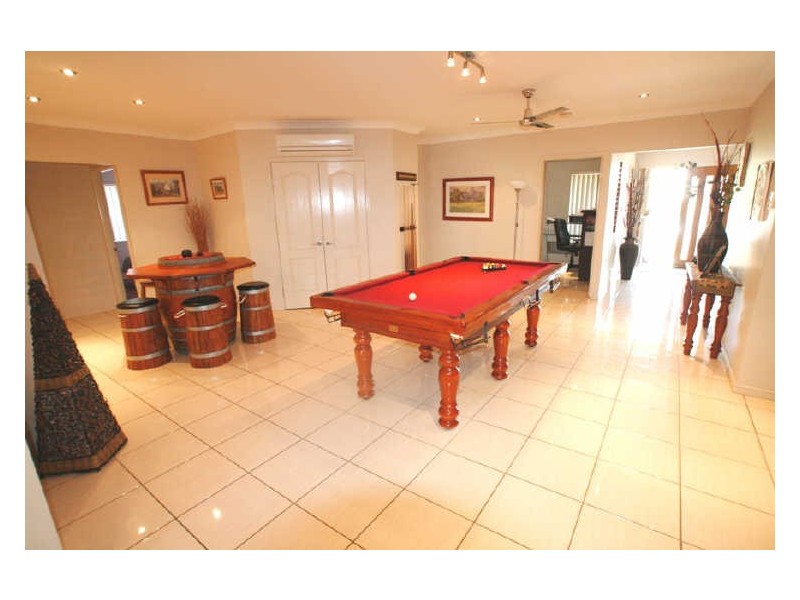 26 Yellow Robin Court, Narangba QLD 4504