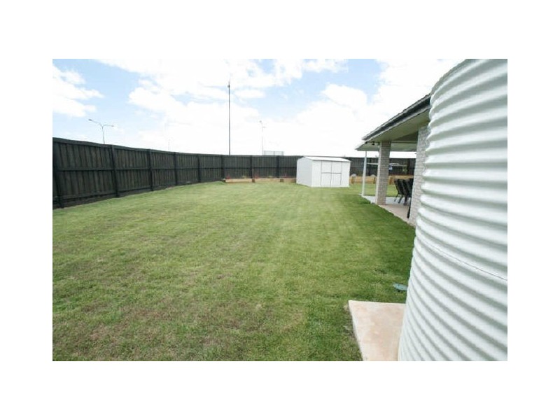 25 Lanagan Circuit, North Lakes QLD 4509