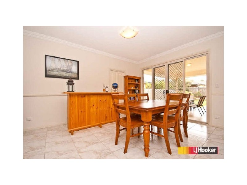 North Lakes QLD 4509