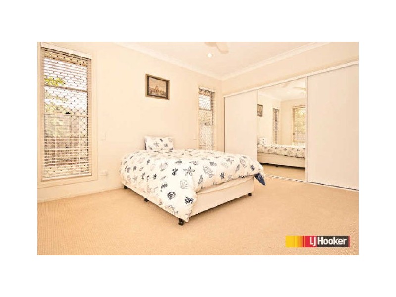 North Lakes QLD 4509