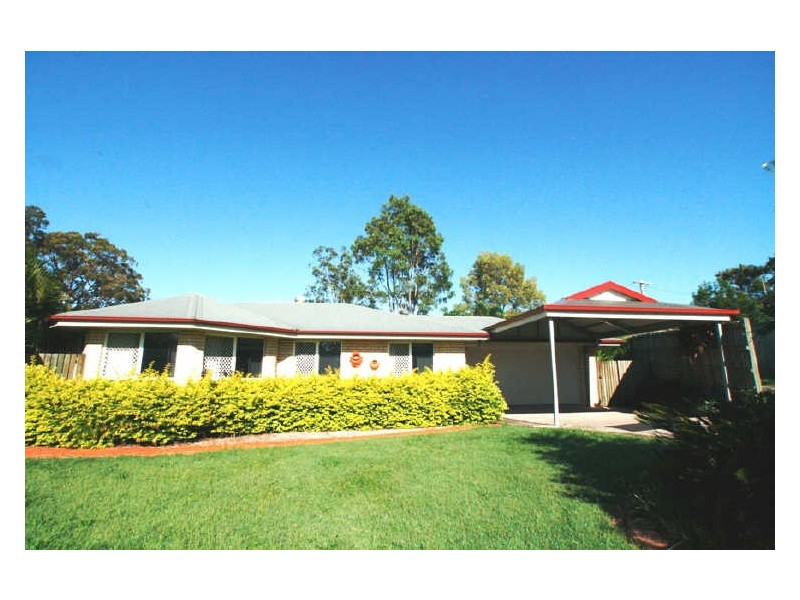 15 Forester Place, Kallangur QLD 4503