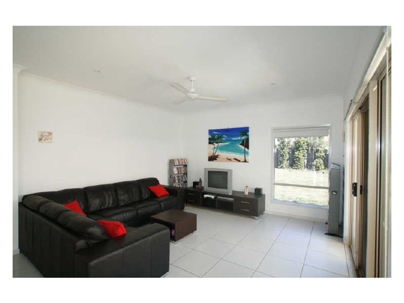 North Lakes QLD 4509