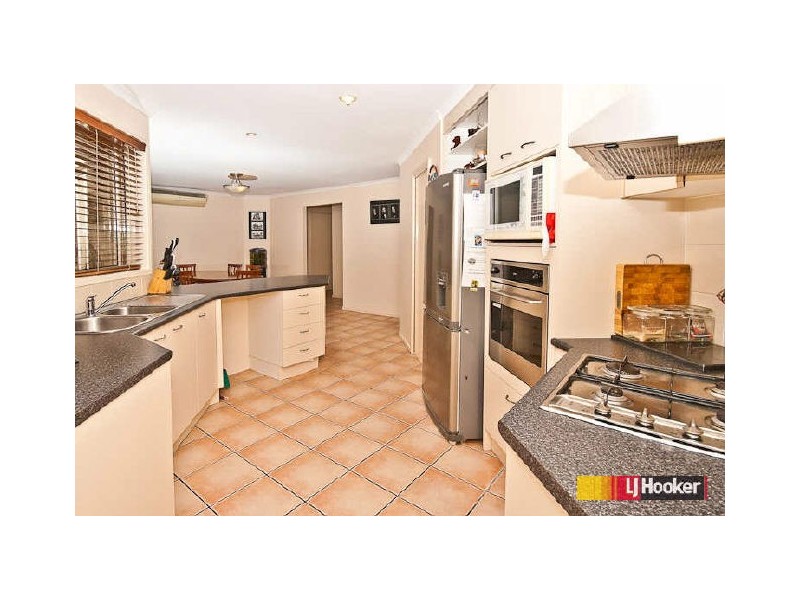 North Lakes QLD 4509