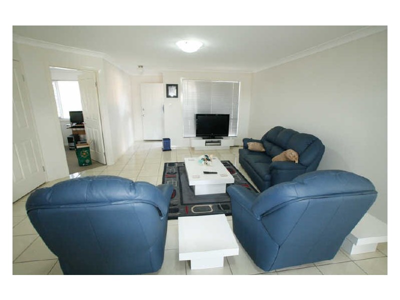 7/12 Ahern Street, Kallangur QLD 4503