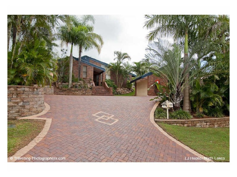 12 Eucalyptus Place, Albany Creek QLD 4035