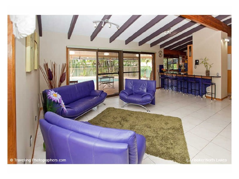 12 Eucalyptus Place, Albany Creek QLD 4035