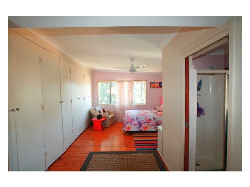 43 Hedge Street, Strathpine QLD 4500