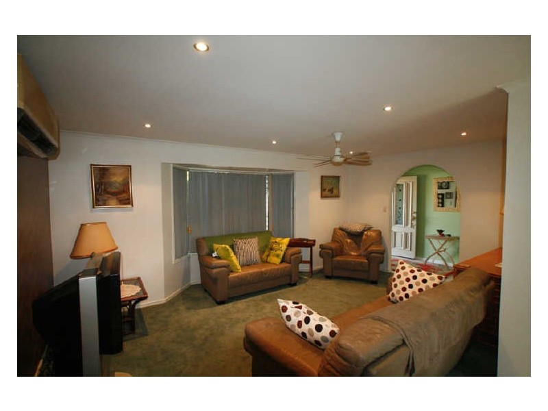 25 Duyvestyn Terrace, Murrumba Downs QLD 4503