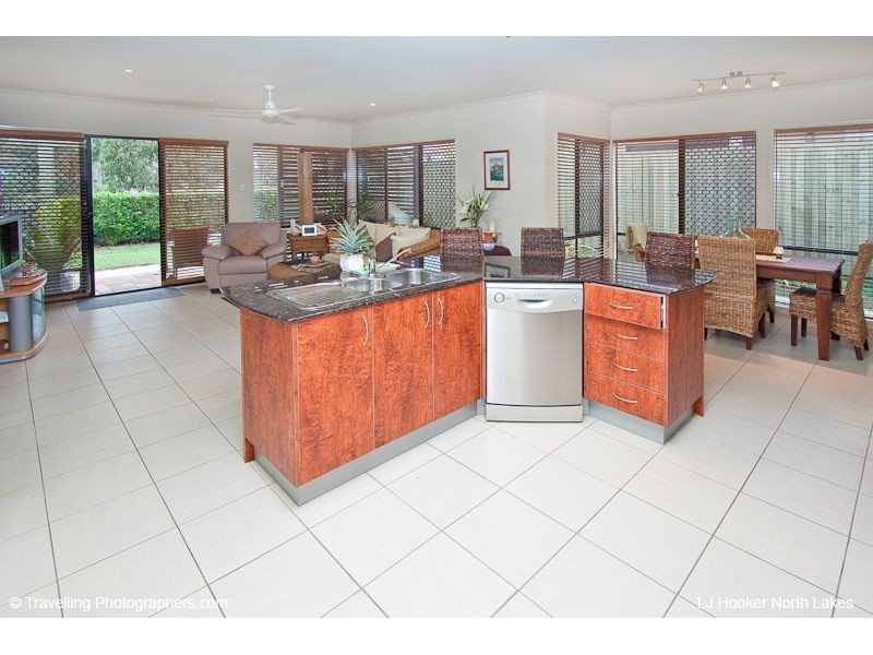 North Lakes QLD 4509