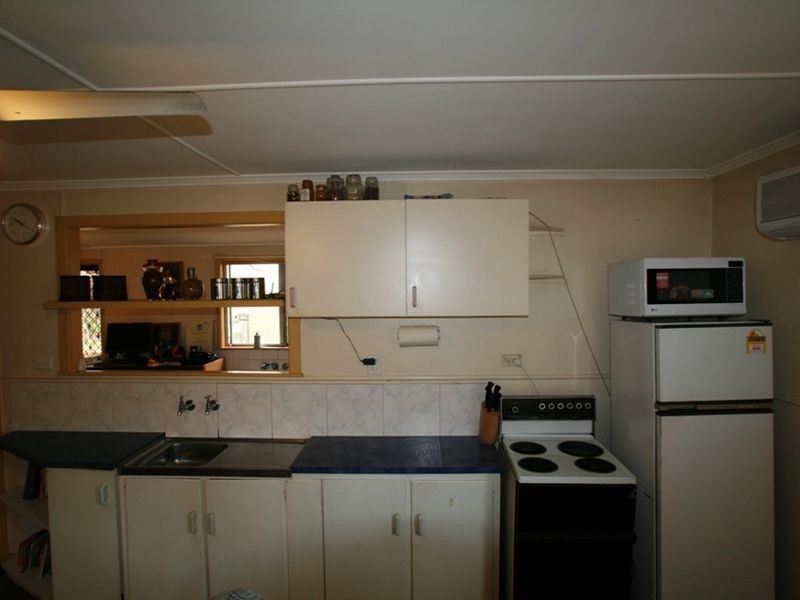 Kallangur QLD 4503