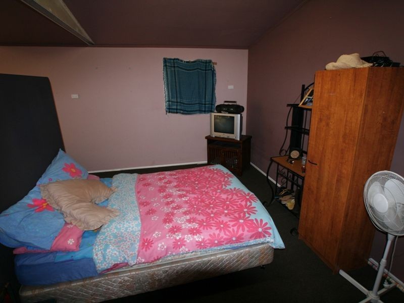 Kallangur QLD 4503