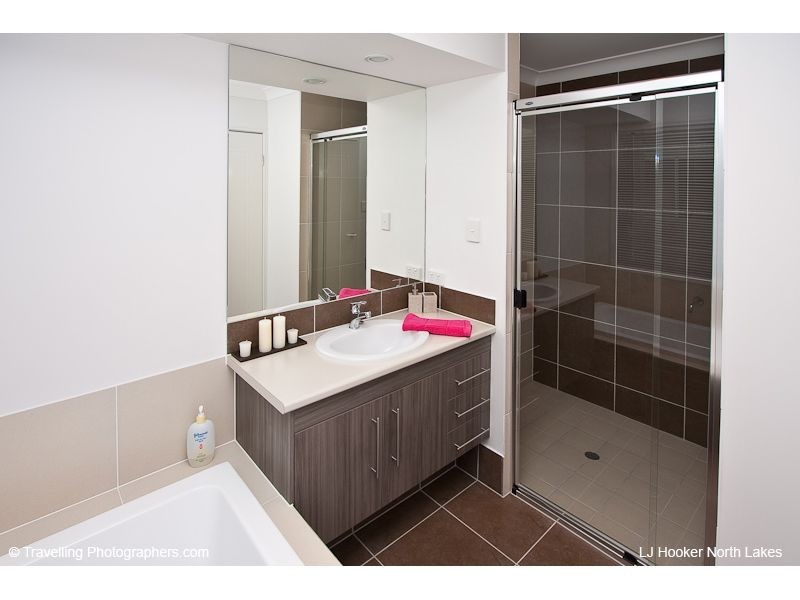 5 Whitebeech Court, North Lakes QLD 4509