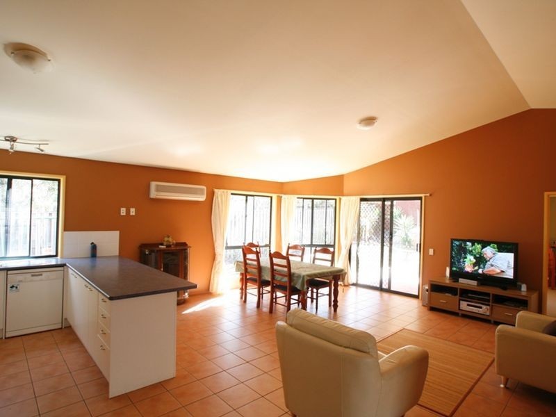 North Lakes QLD 4509