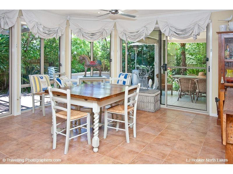 North Lakes QLD 4509