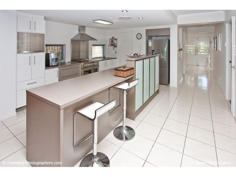 North Lakes QLD 4509