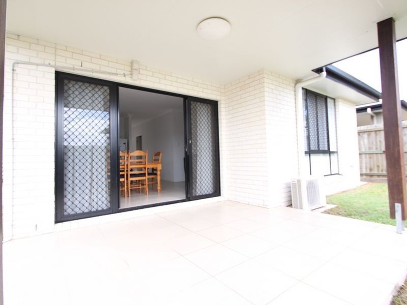 16 Echidna Parade, North Lakes QLD 4509