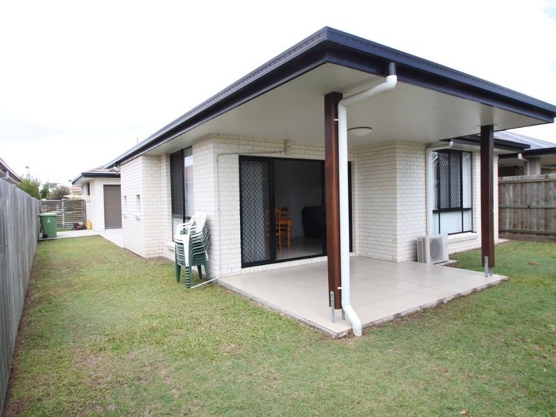 16 Echidna Parade, North Lakes QLD 4509