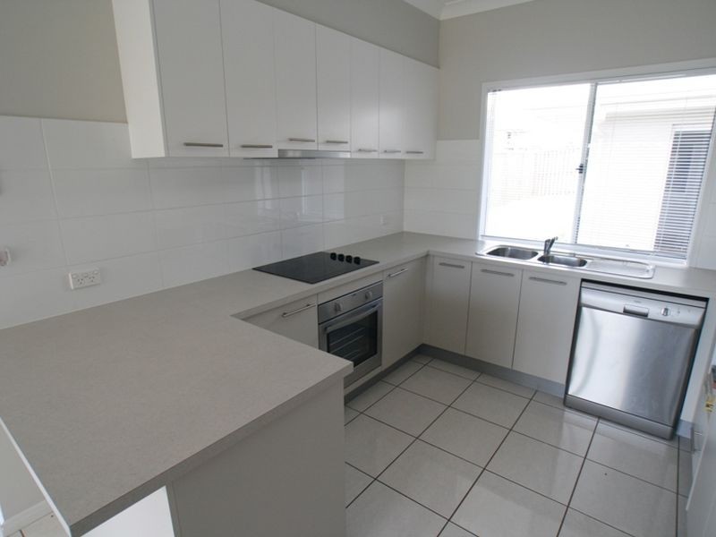 1 Kowari Crescent, North Lakes QLD 4509