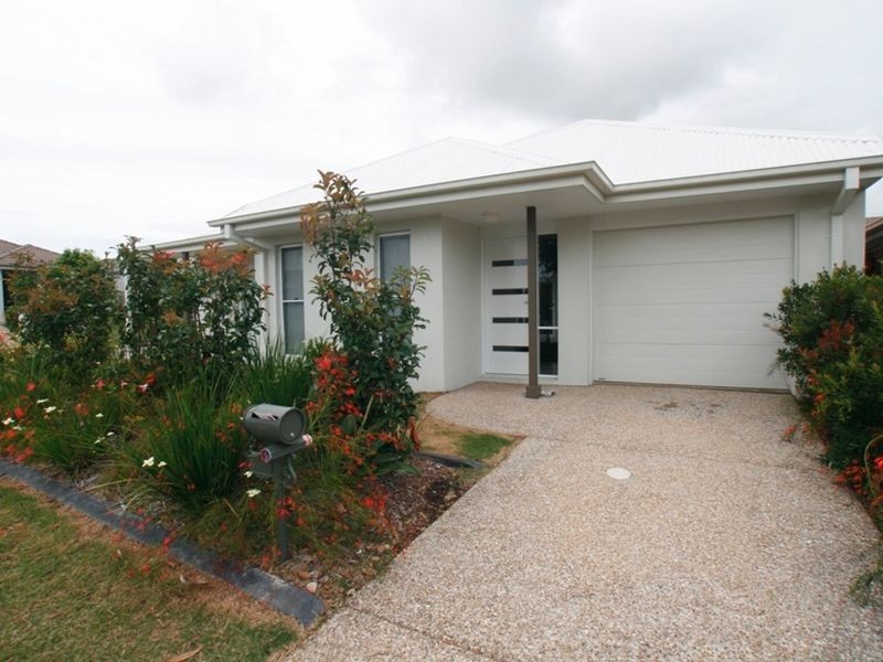 1 Kowari Crescent, North Lakes QLD 4509