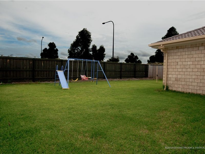 North Lakes QLD 4509