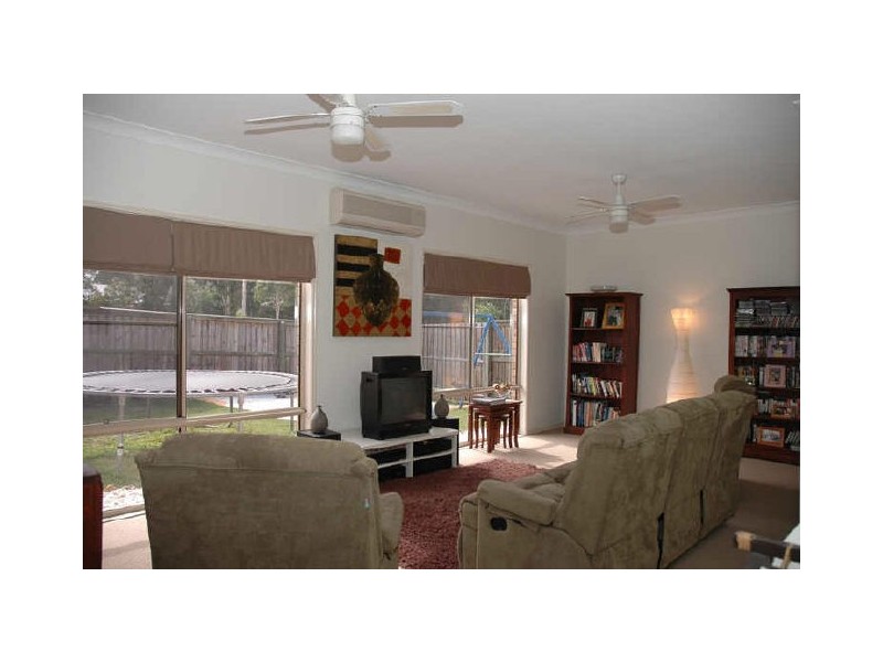 North Lakes QLD 4509