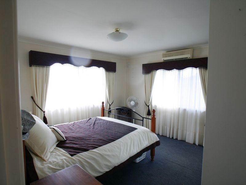 Kallangur QLD 4503