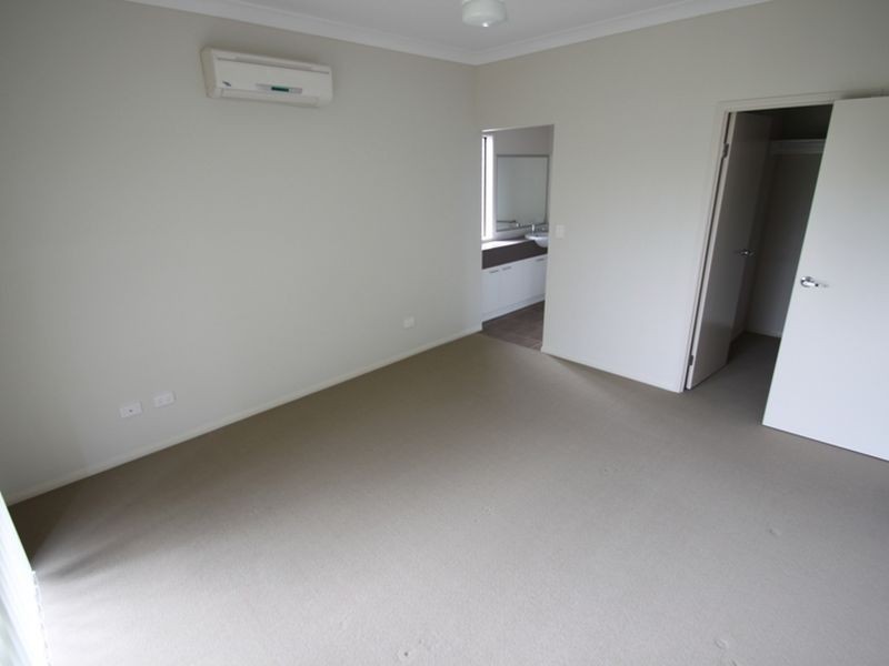 North Lakes QLD 4509