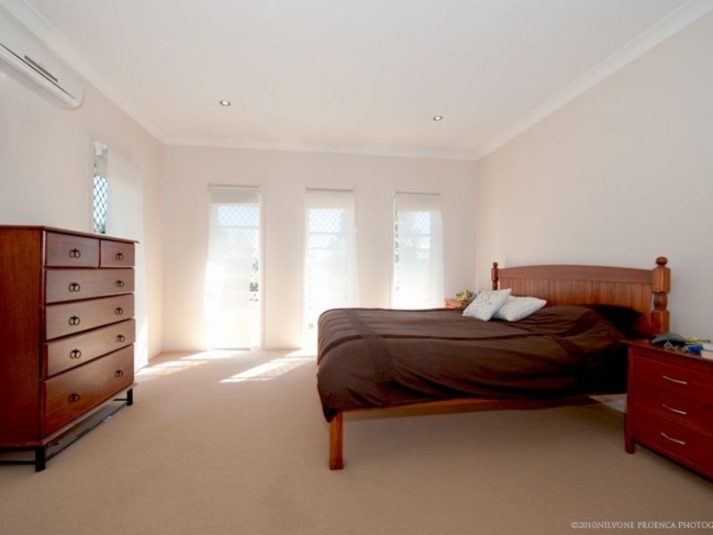 North Lakes QLD 4509