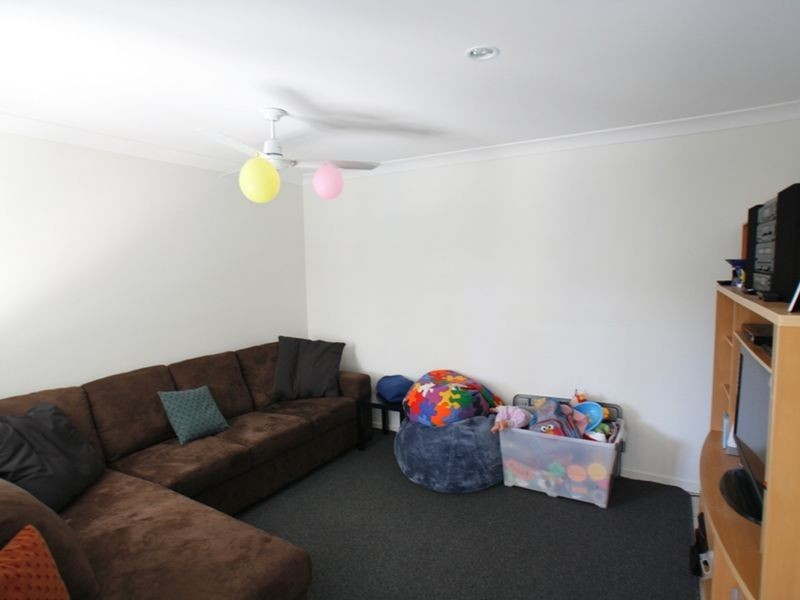 14 Daintree Circuit, North Lakes QLD 4509