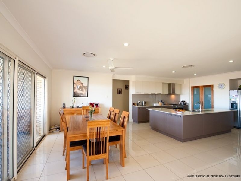 North Lakes QLD 4509