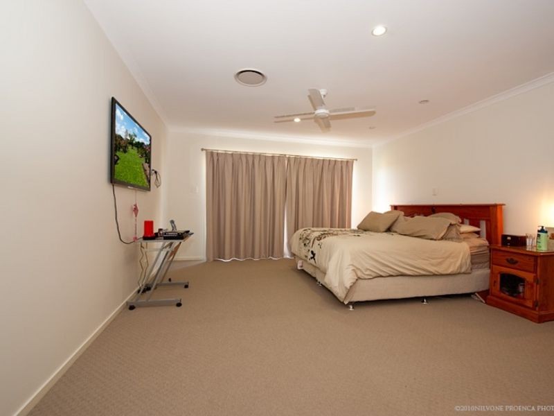 North Lakes QLD 4509