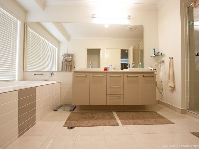 North Lakes QLD 4509