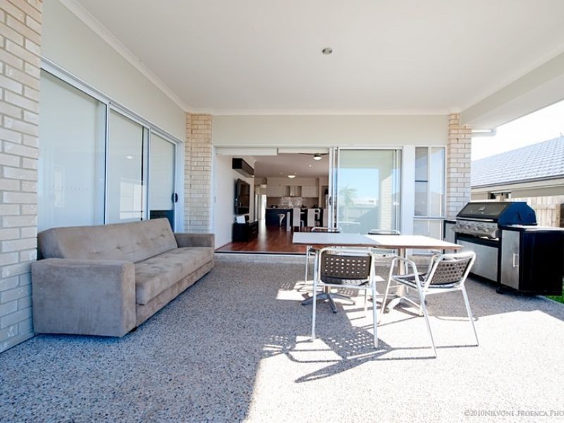 North Lakes QLD 4509